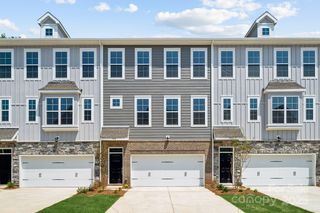 4371 Reed Creek Drive, Sherrills Ford, NC 28673