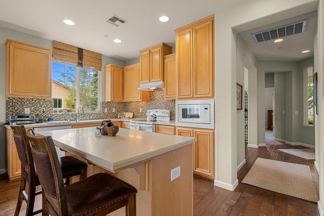 3361 Blairs Ln, Placerville, CA 95667