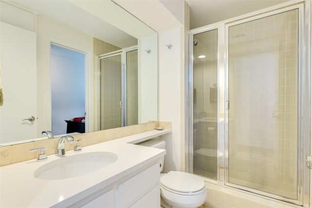 1735 Spyglass DR 112, Austin, TX 78746