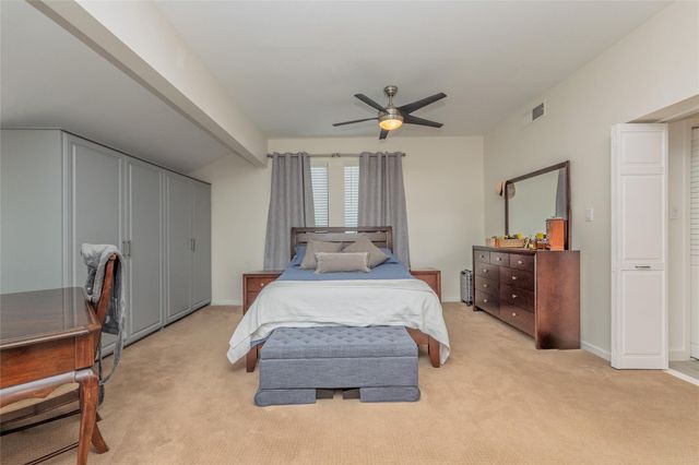 1735 Spyglass DR 112, Austin, TX 78746