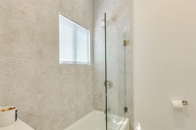 1735 Spyglass DR 112, Austin, TX 78746