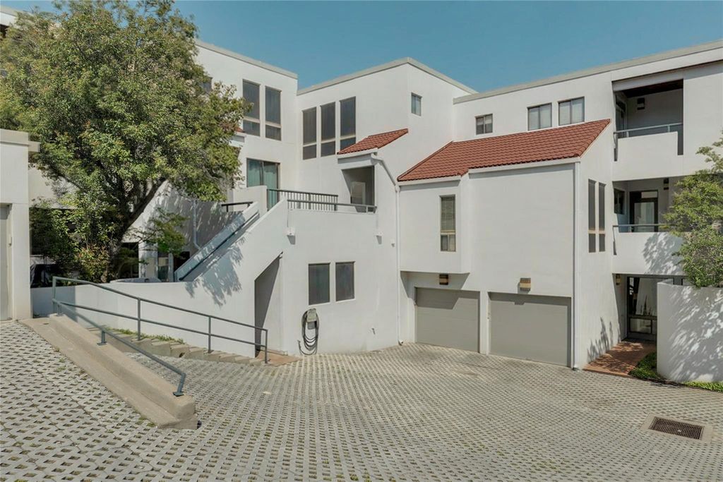 1735 Spyglass DR 112, Austin, TX 78746
