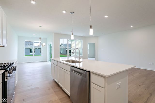2046 Frost Line Lane, Greenfield, IN 46140
