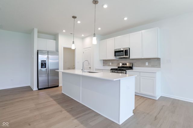 2046 Frost Line Lane, Greenfield, IN 46140