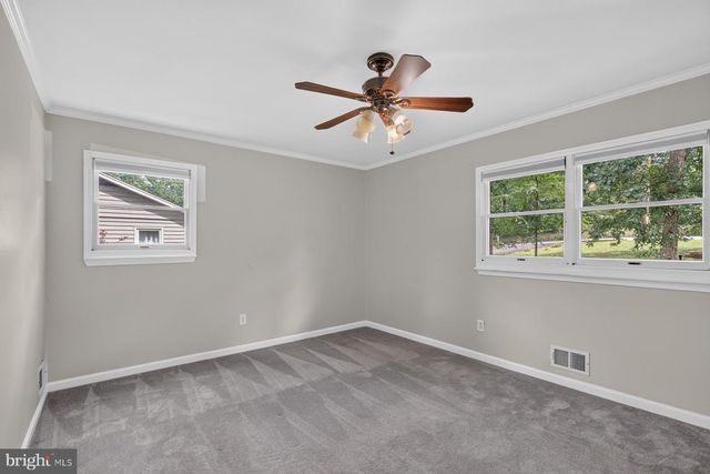 512 SAINT MARTINS LN, Severna Park, MD 21146
