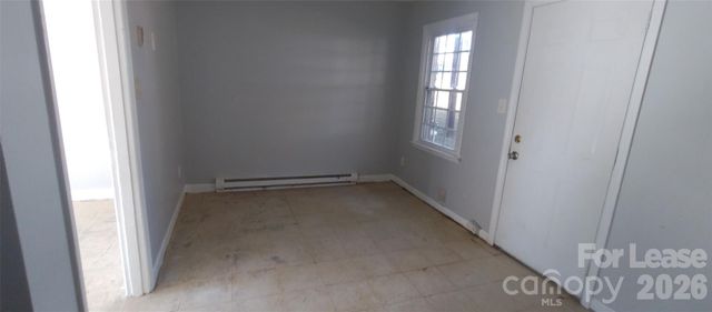 2667 Dr Carver Road, Charlotte, NC 28208