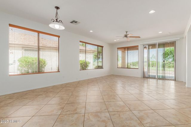 22529 W TWILIGHT Trail, Buckeye, AZ 85326