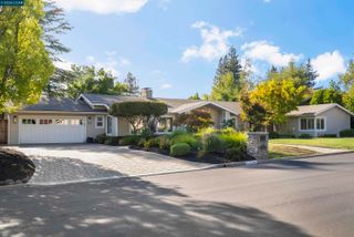 3144 Roundhill Rd, Alamo, CA 94507