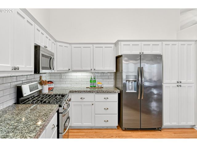 3862 Ne 203RD Ave, Fairview, OR 97024