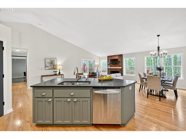 3862 Ne 203RD Ave, Fairview, OR 97024