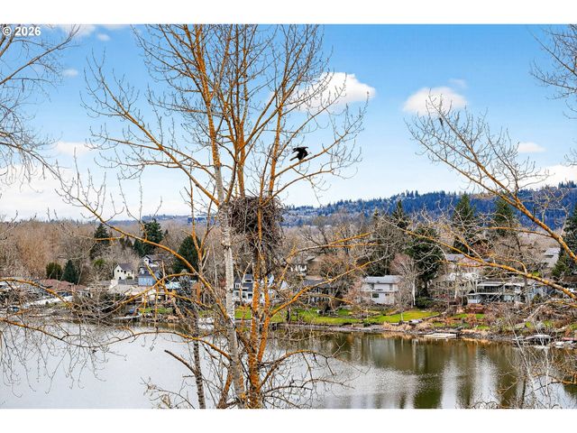 3862 Ne 203RD Ave, Fairview, OR 97024