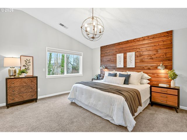 3862 Ne 203RD Ave, Fairview, OR 97024