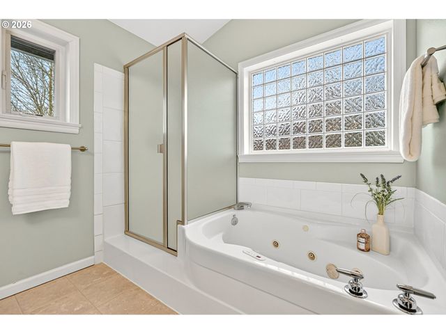 3862 Ne 203RD Ave, Fairview, OR 97024