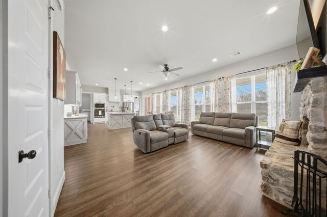 3050 County Road 178, Gainesville, TX 76240