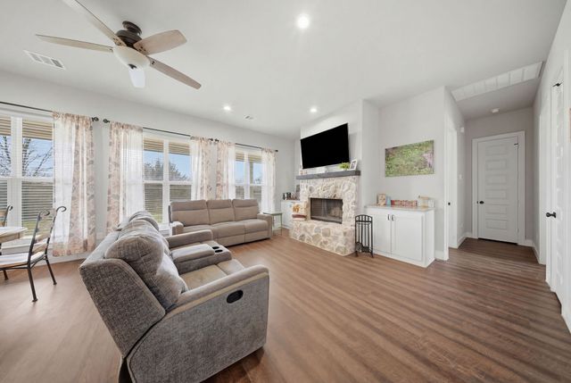 3050 County Road 178, Gainesville, TX 76240