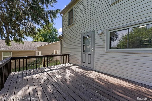 1165 Vinewood Street, Auburn Hills, MI 48326