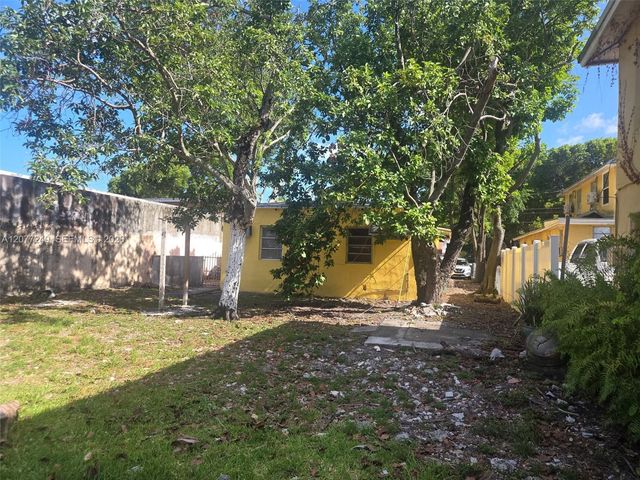 1021 NW 28th Street, Miami, FL 33127
