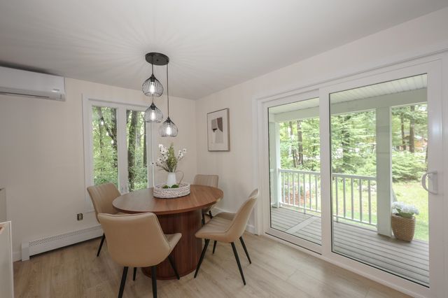 24 Mountain Road, Raymond, NH 03077