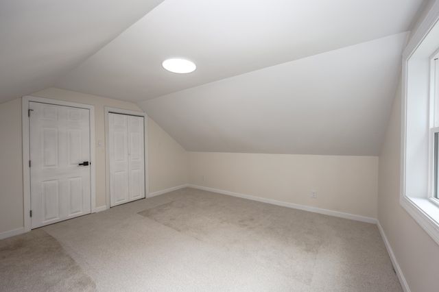 24 Mountain Road, Raymond, NH 03077