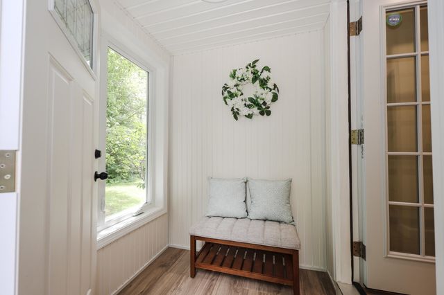 24 Mountain Road, Raymond, NH 03077