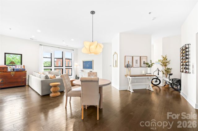 501 E 37th Street E, Charlotte, NC 28205