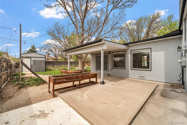 25 Fordham Circle, Pueblo, CO 81005