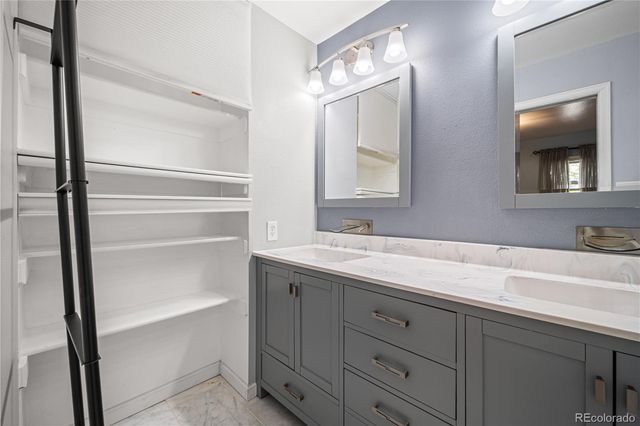 25 Fordham Circle, Pueblo, CO 81005