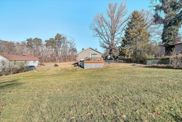 5424 Crescent BLVD, Roanoke, VA 24018