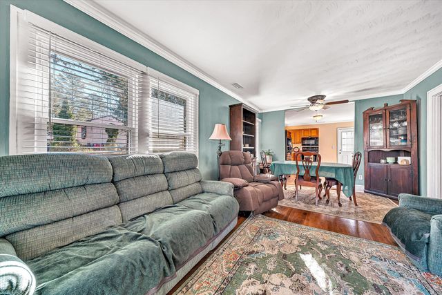 5424 Crescent BLVD, Roanoke, VA 24018