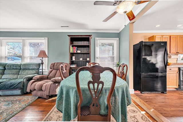 5424 Crescent BLVD, Roanoke, VA 24018