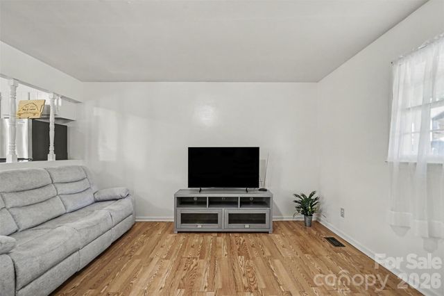 308 N Carpenter Street, Kings Mountain, NC 28086