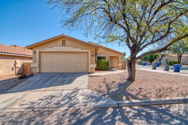 2360 W Golden Hills Road, Tucson, AZ 85745