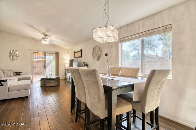 2360 W Golden Hills Road, Tucson, AZ 85745