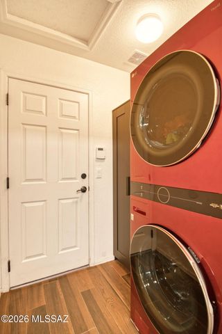 2360 W Golden Hills Road, Tucson, AZ 85745