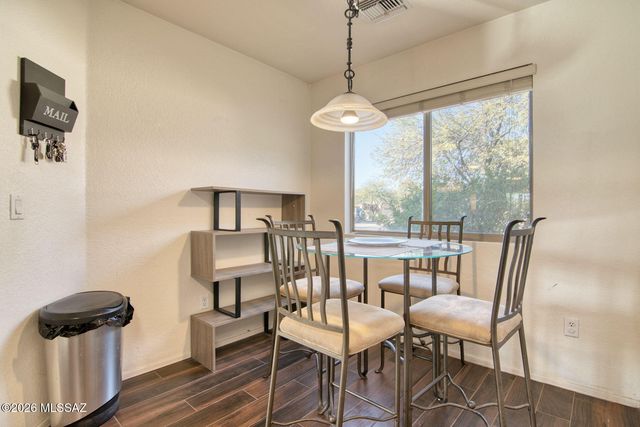 2360 W Golden Hills Road, Tucson, AZ 85745