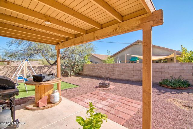 2360 W Golden Hills Road, Tucson, AZ 85745