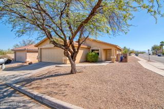 2360 W Golden Hills Road, Tucson, AZ 85745