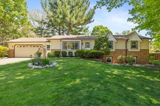 6716 Dale Avenue, Georgetown Twp, MI 49426