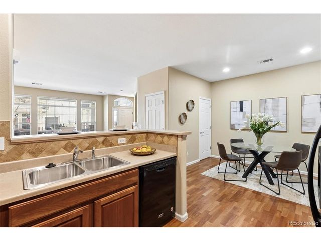 8391 Stonybridge Cir, Highlands Ranch, CO 80126