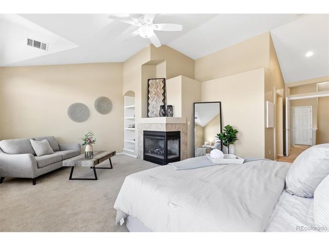 8391 Stonybridge Cir, Highlands Ranch, CO 80126