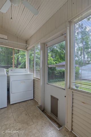 935 Elmwood Street, Shreveport, LA 71104