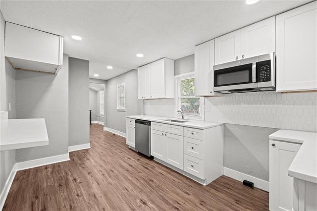 2310 Delavan Avenue, Kansas City, KS 66104