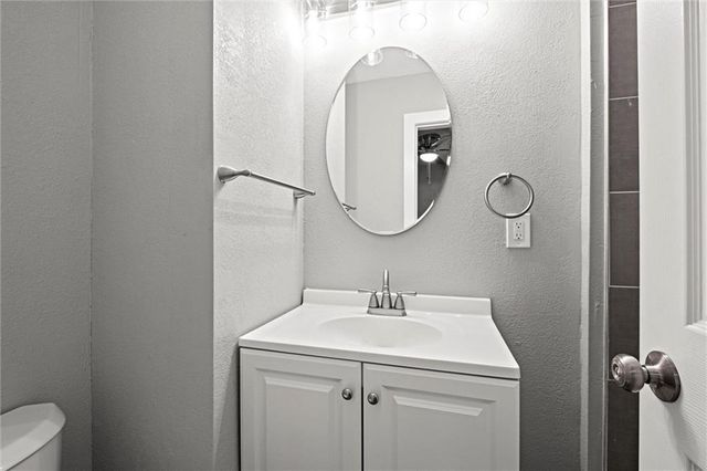 2310 Delavan Avenue, Kansas City, KS 66104