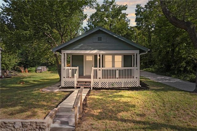 2310 Delavan Avenue, Kansas City, KS 66104