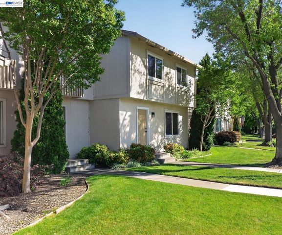 3825 Brockton Dr, Pleasanton, CA 94588