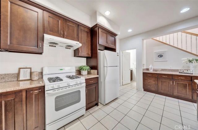 5241 Rosemead Blvd C, San Gabriel, CA 91776