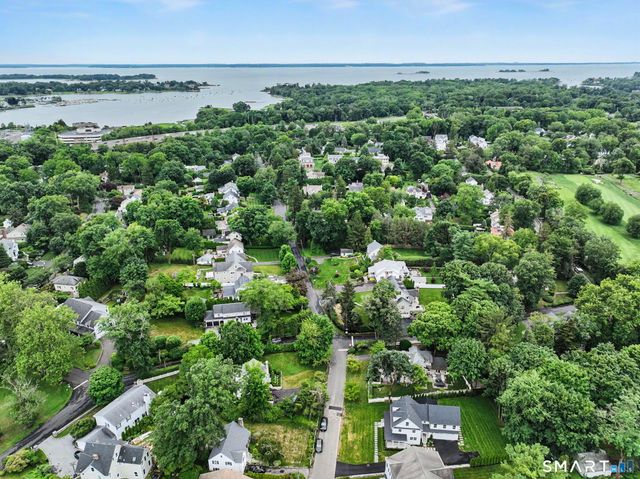 4 Sachem Lane, Greenwich, CT 06830