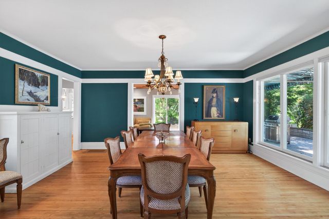 40 Dellwood Avenue, Dellwood, MN 55110