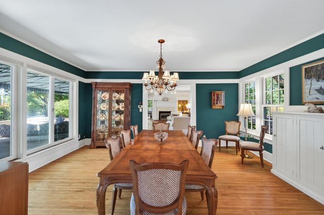 40 Dellwood Avenue, Dellwood, MN 55110