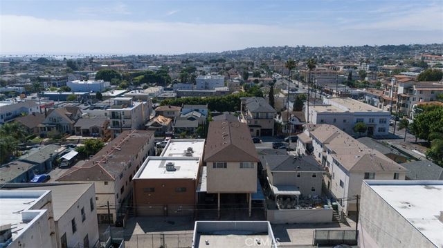 570 W 8th, San Pedro, CA 90731